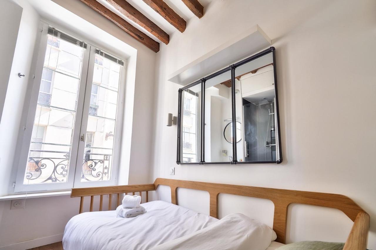 Cute And New Studio Duplex In The Heart Of Paris Exterior foto