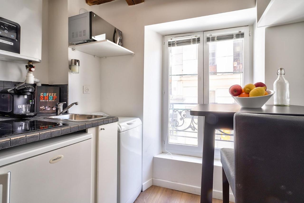 Cute And New Studio Duplex In The Heart Of Paris Exterior foto